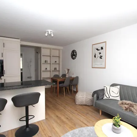 S2 In Bad Saarow, Seestr 2 * באד סארואו